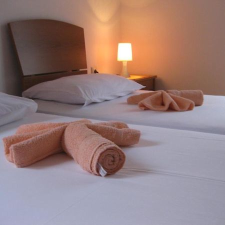 Apartments Drobni Pijesak Petrovac Rom bilde