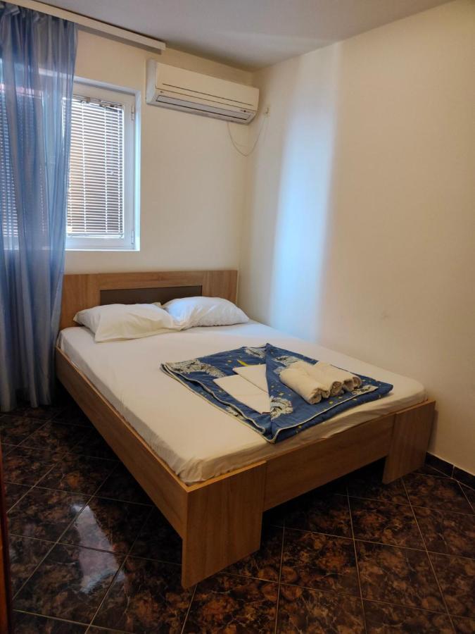 Apartments Drobni Pijesak Petrovac Eksteriør bilde