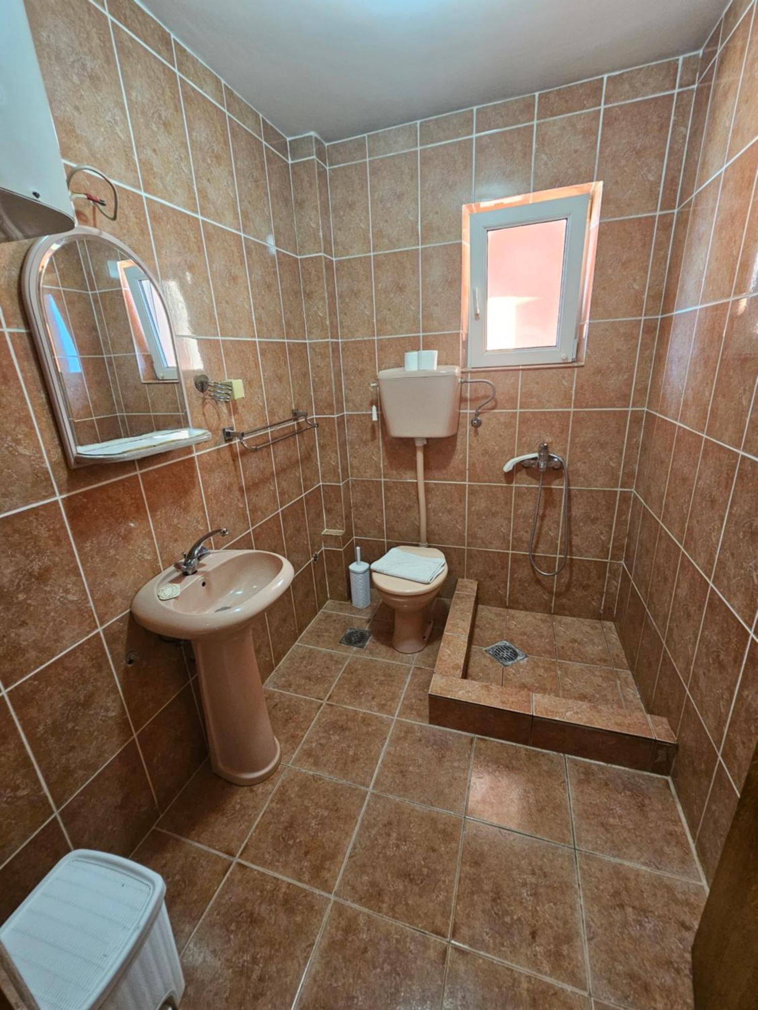 Apartments Drobni Pijesak Petrovac Rom bilde