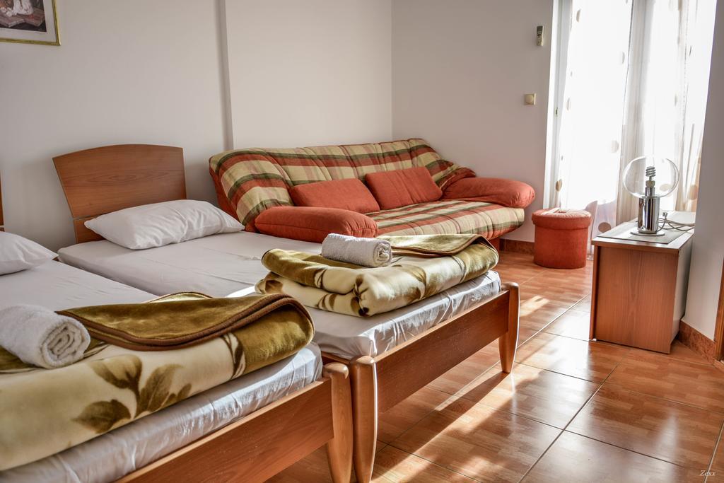 Apartments Drobni Pijesak Petrovac Eksteriør bilde