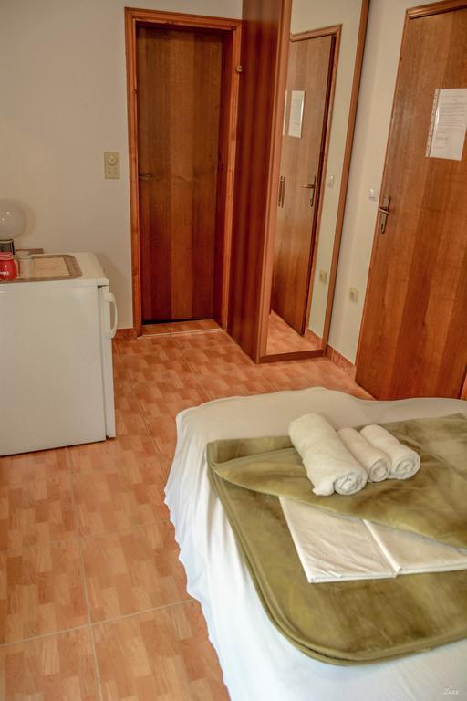 Apartments Drobni Pijesak Petrovac Eksteriør bilde